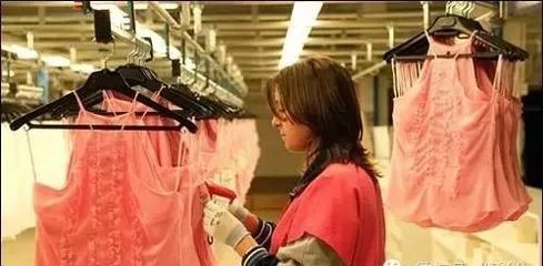这个服装品牌:一流设计生产、二流面料,通吃了中国大小服装业?